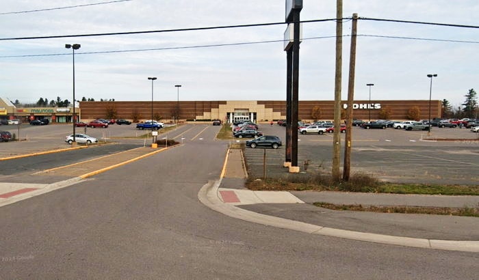 K-Mart (Kmart) - Marquette - 3000 Us Highway 41 W (newer photo)